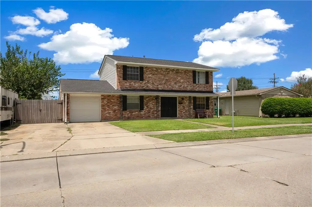 Photo of Listing #2573322
