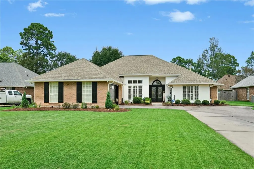 Photo of Listing #2573102