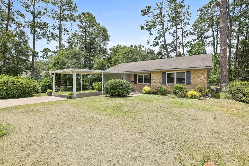 Photo of Listing #2573817