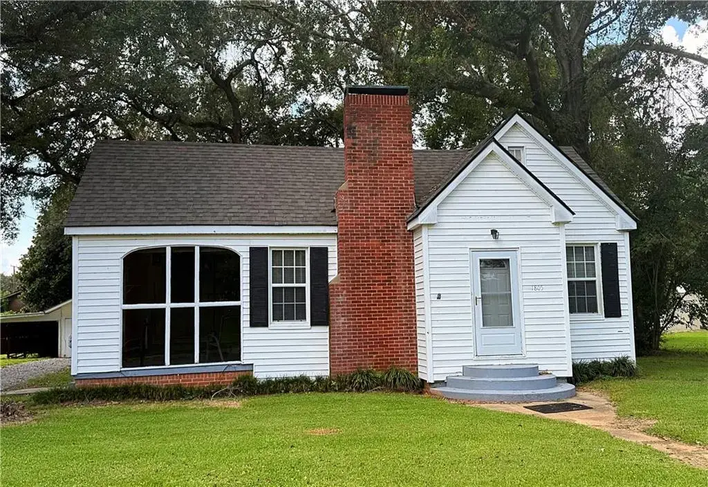1805 St. Martin St , Lecompte