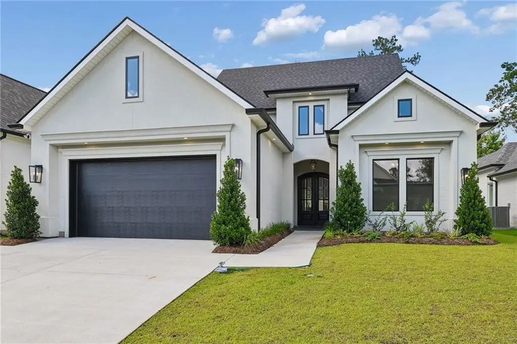 Photo of Listing #2575358