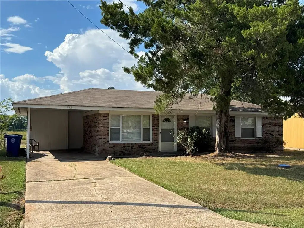 212 Sylvan Dr , Natchitoches
