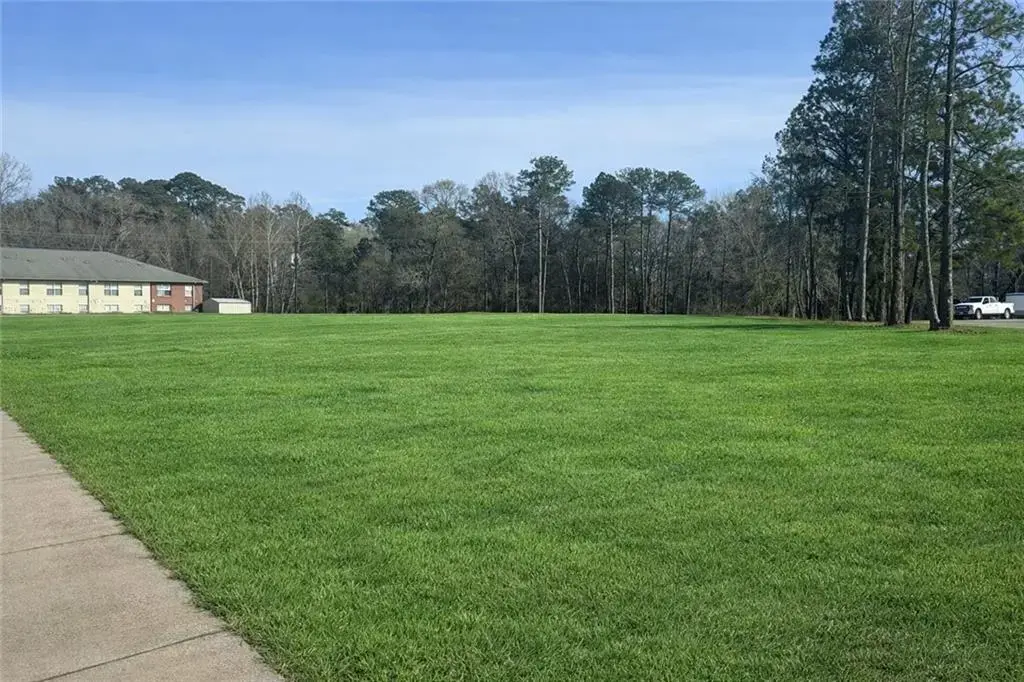 54-a Pinecrest Dr , Pineville