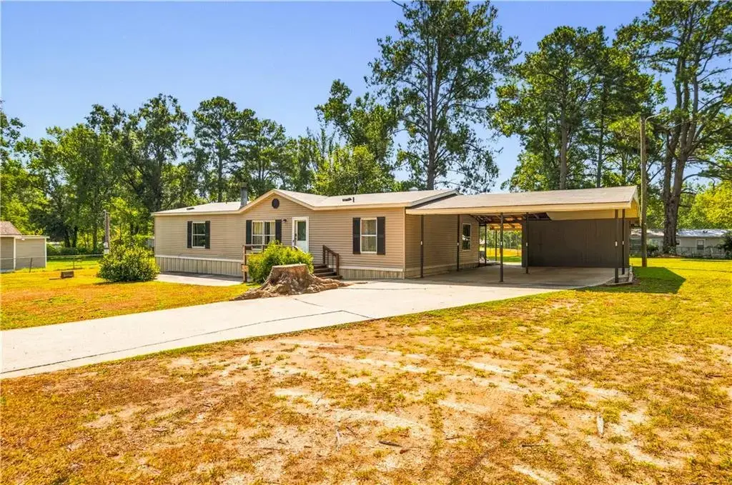 137 Frontier Av , Natchitoches