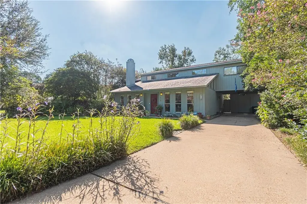 3113 Nelson St , Alexandria