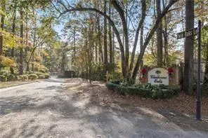 Photo of Listing #2577041