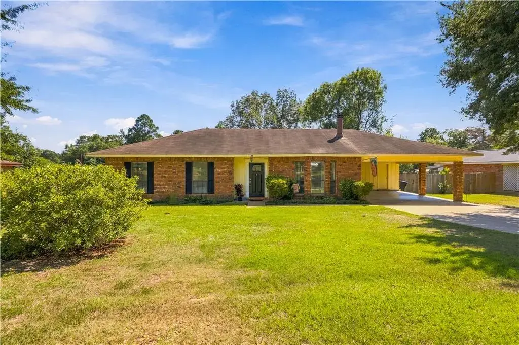 2652 Ruth Dr , Pineville