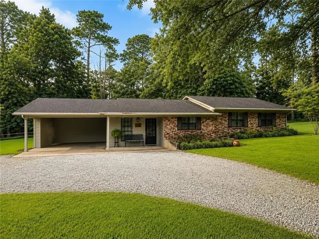110 Anna Ln , Pineville