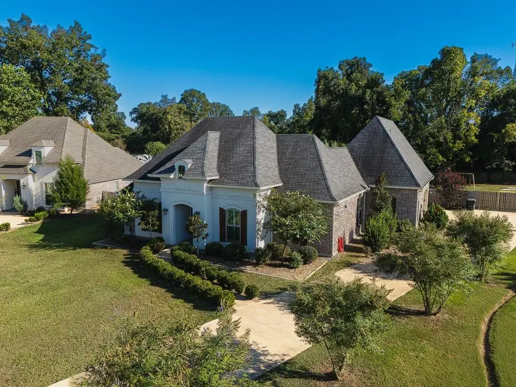 1293 Anna Ln , Alexandria