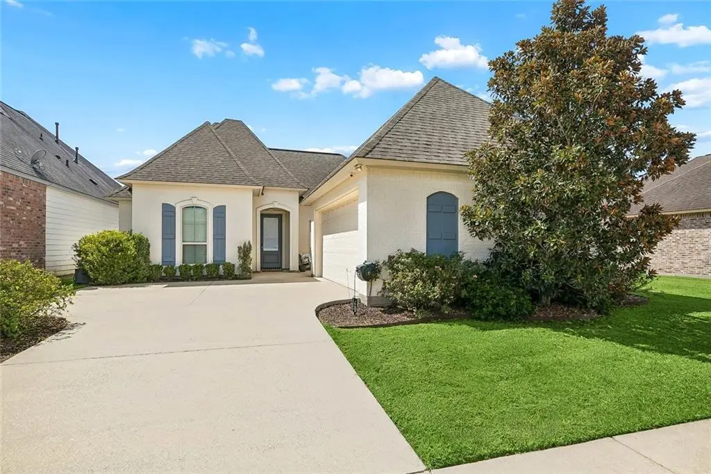 Photo of Listing #2578473