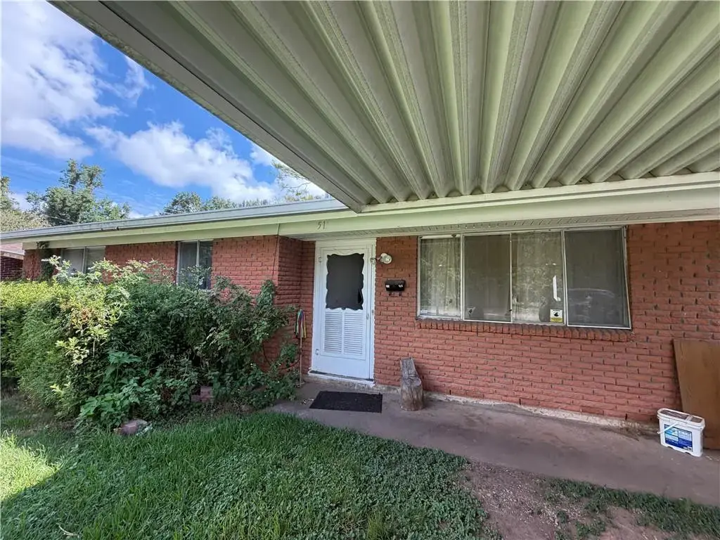 51 Texas Av , Alexandria