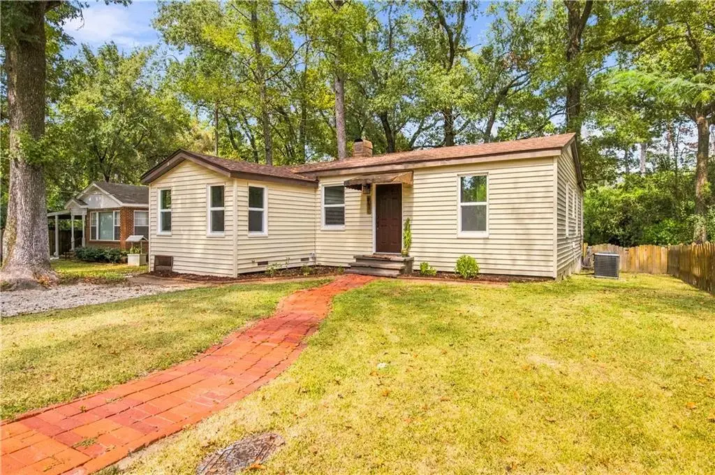 203 Moriarity St , Pineville