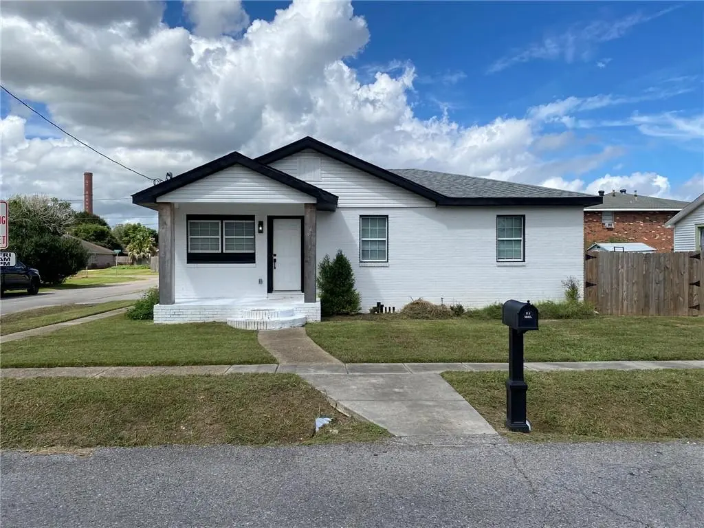 Photo of Listing #2580615