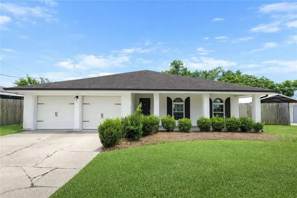 Photo of Listing #2581207