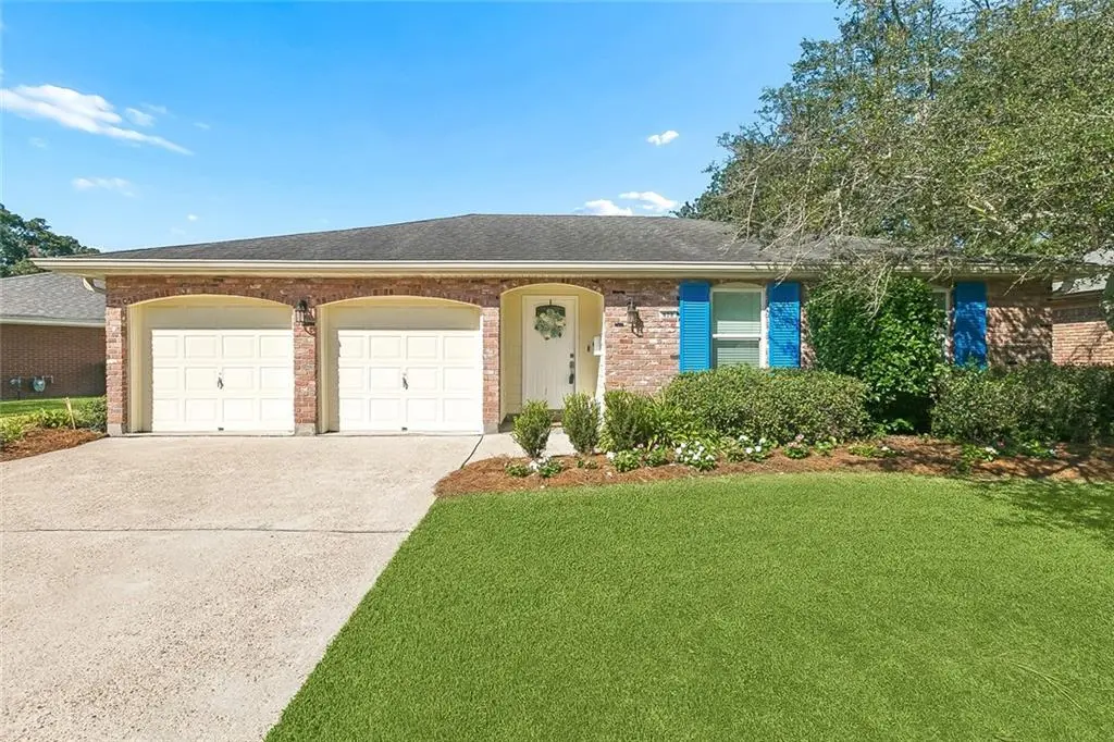 Photo of Listing #2581767