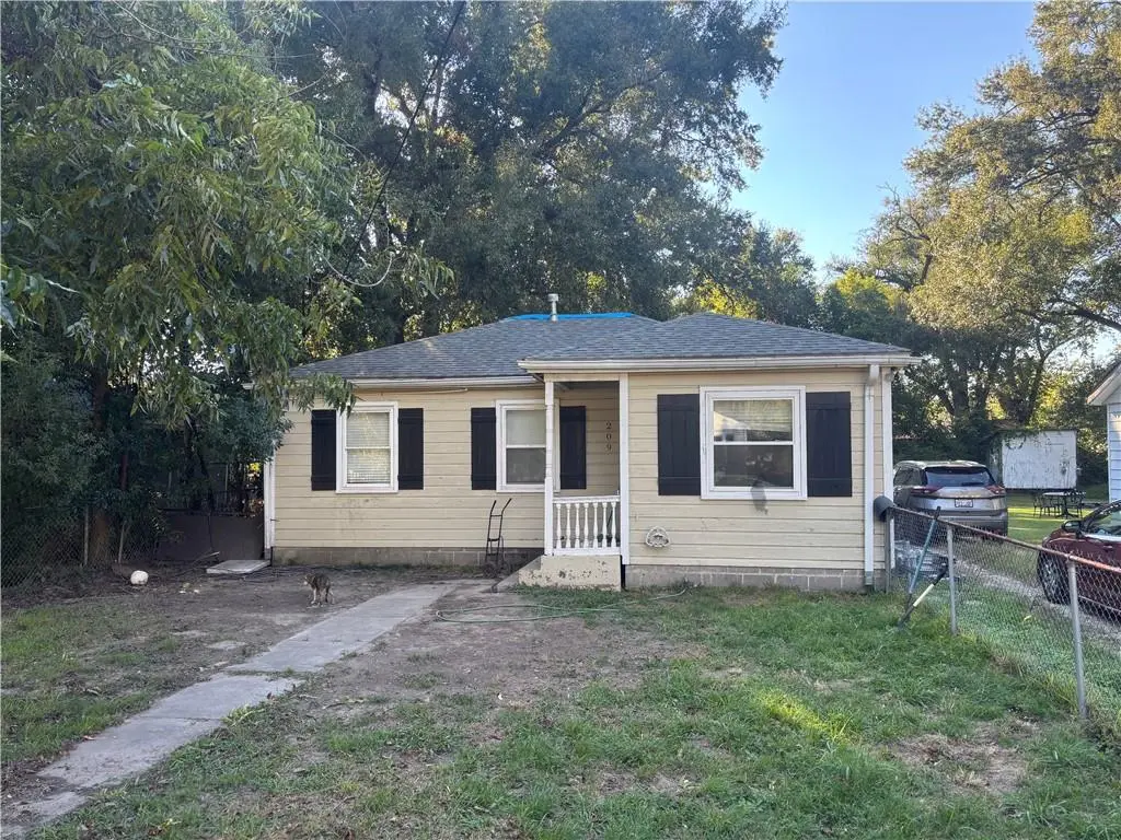 Photo of Listing #2581916