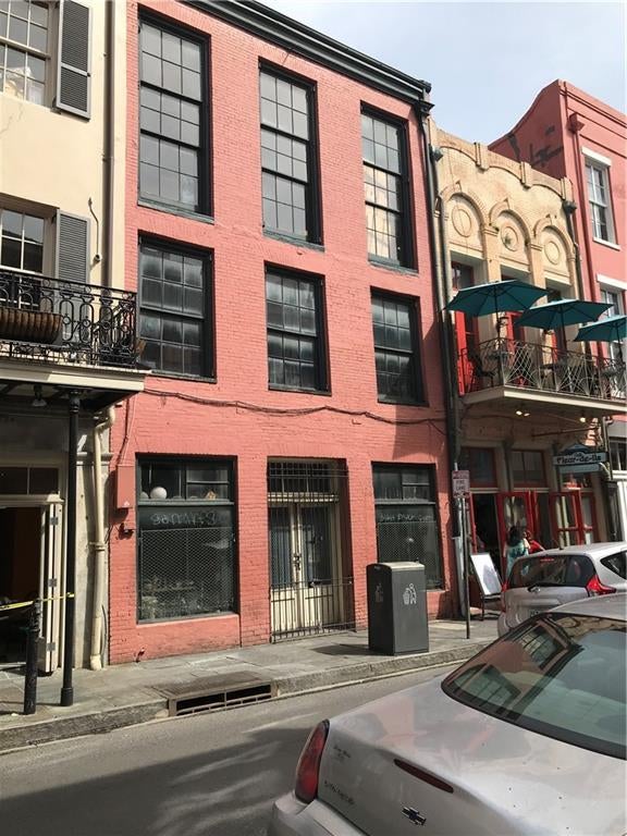 305 Chartres Street, New Orleans