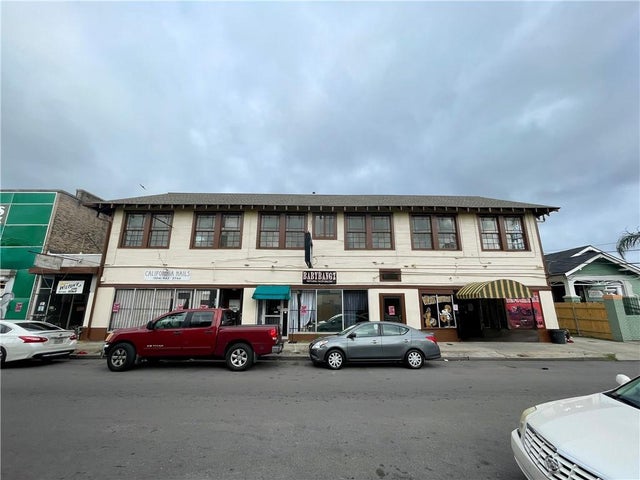 3827 Frenchmen Street, New Orleans