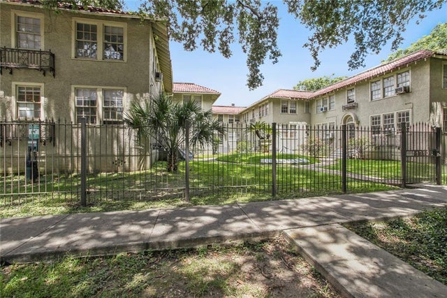 1710 S Carrollton Av, New Orleans