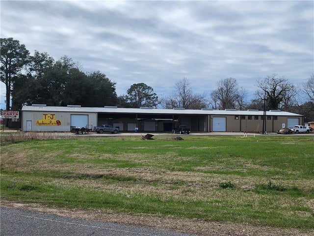 5606 Gene Ball Drive, Alexandria