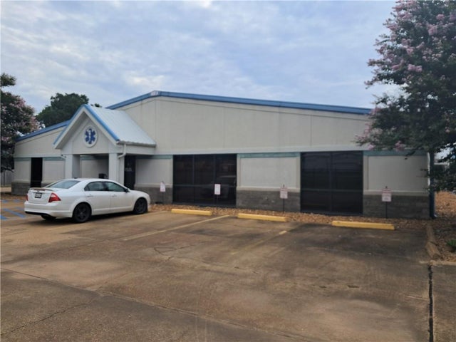 7525 Highway 71 Hy, Alexandria