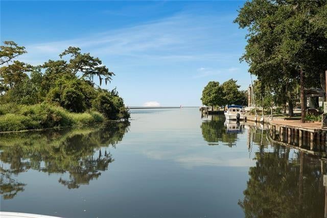 206 & 212 Atalin Street, Mandeville