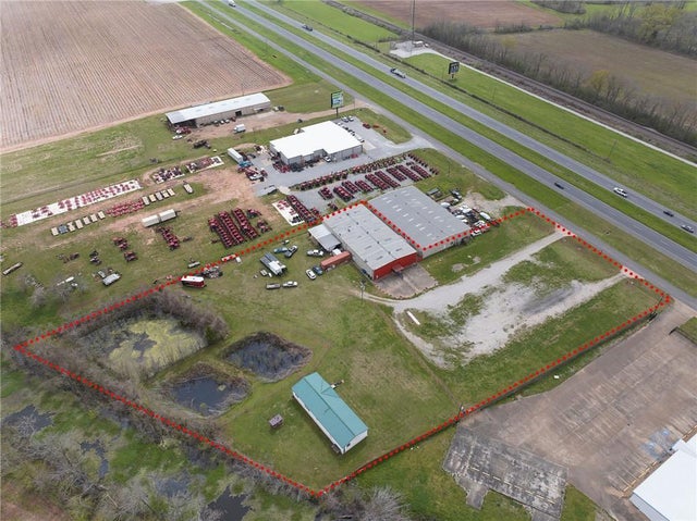 7533 Highway 71 Hy, Alexandria