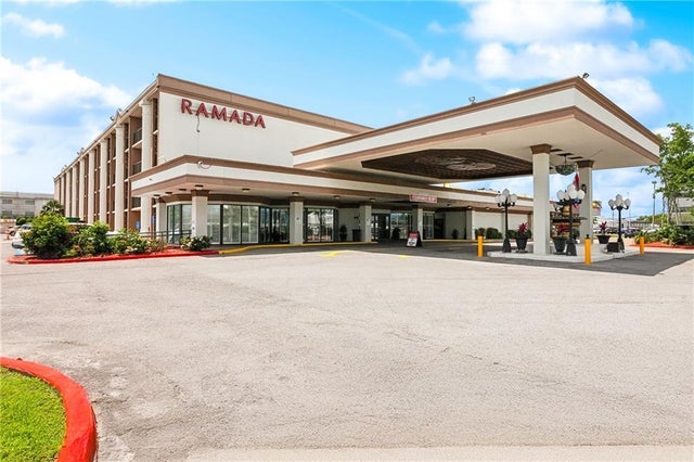 3400 S I 10 Service Road, Metairie