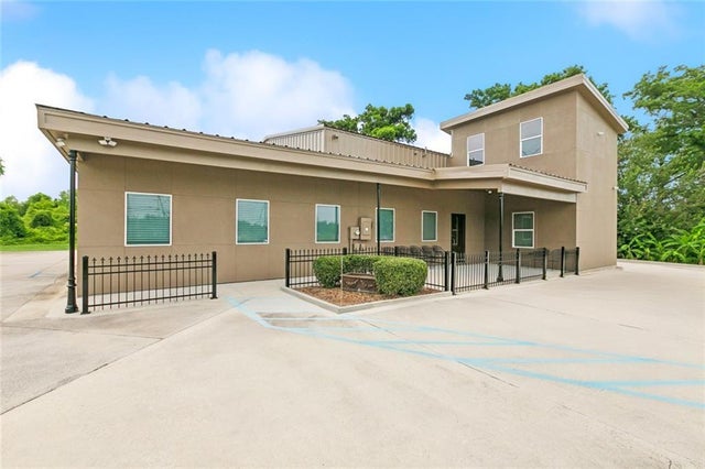 1400 Woodland Hy, Belle Chasse