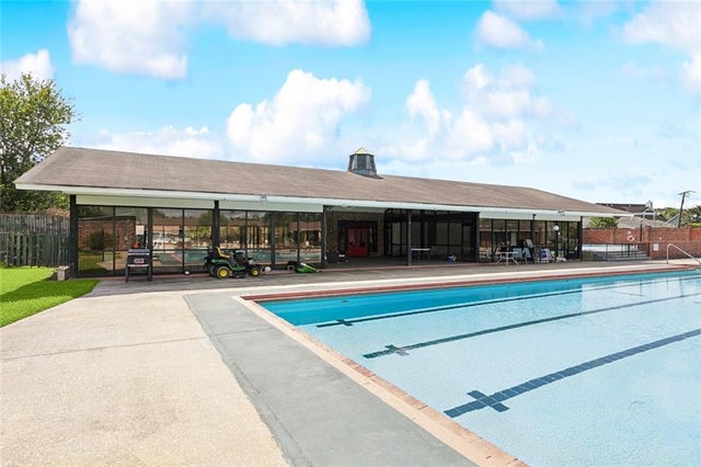 5244 General Meyer Av, New Orleans