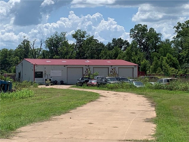 6100 Third Street, Alexandria