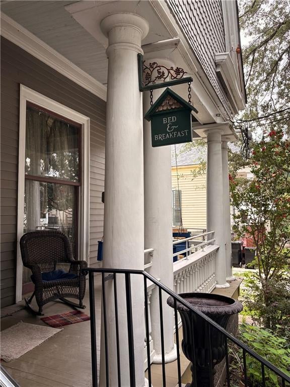 Confidential Street, New Orleans