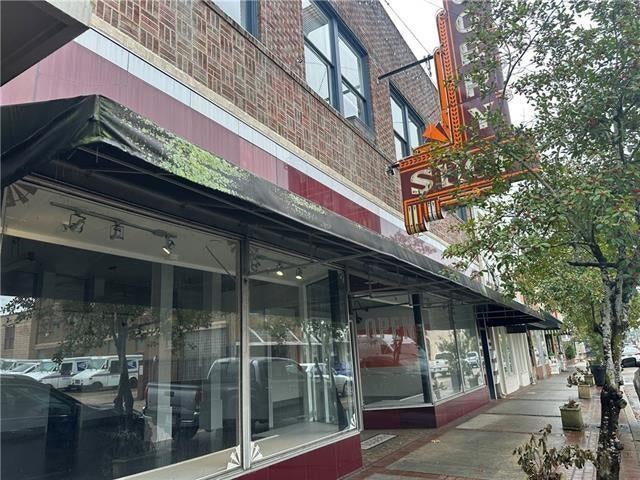 105 W Thomas Street, Hammond