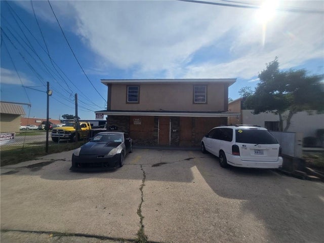 1804 & 06 Lafayette Street, Gretna