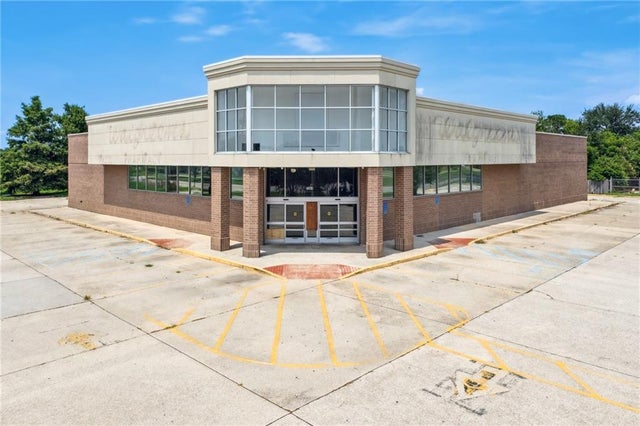 7401 Read Bl, New Orleans