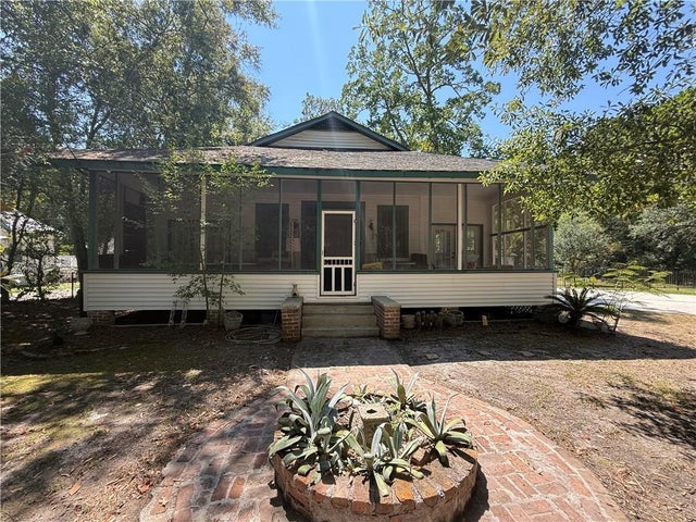 1930 Montgomery Street, Mandeville