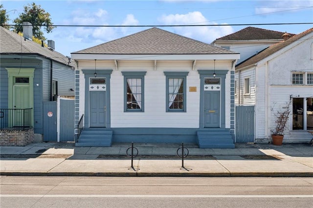 2404 Saint Claude Av, New Orleans