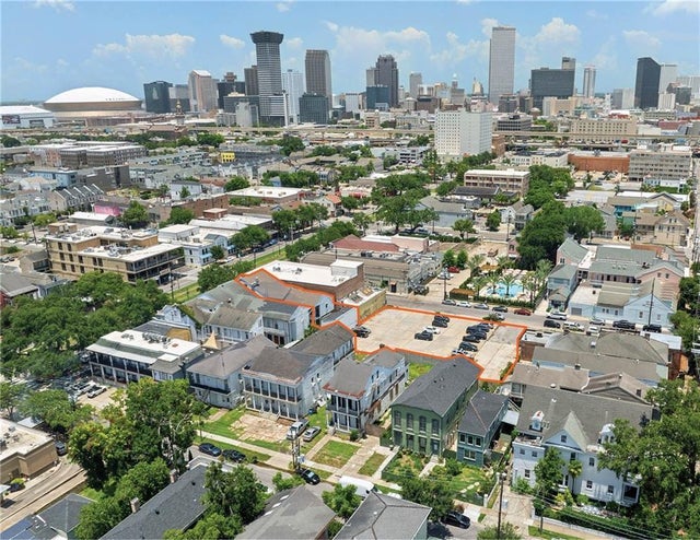 1610 Saint Charles Av, New Orleans