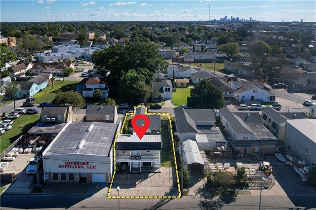405 N Causeway Bl, Metairie