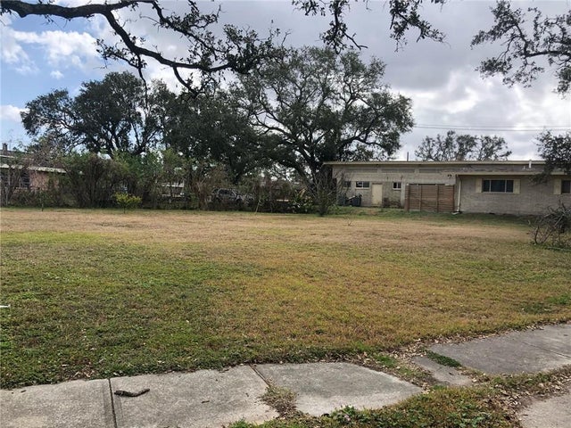 5351 Bancroft Drive, New Orleans