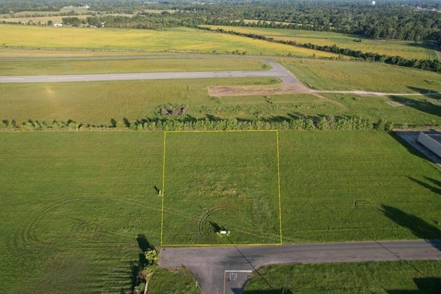 Goldenrod Street, Marksville