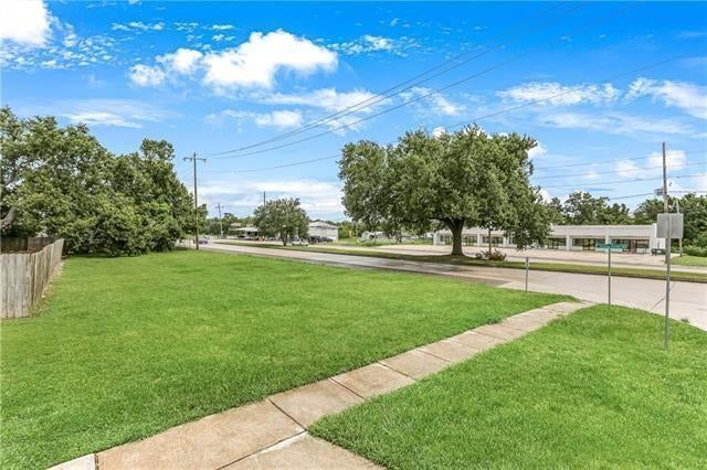 2532 Margaret Lane, Meraux