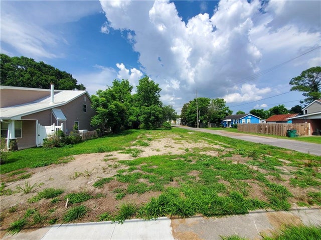 201 Newman Av, Jefferson