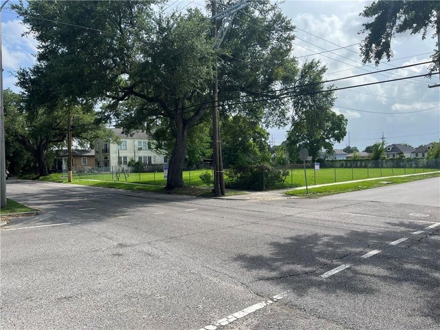 4336 Elysian Fields Av, New Orleans