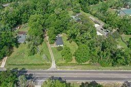 221 Highway 21, Madisonville