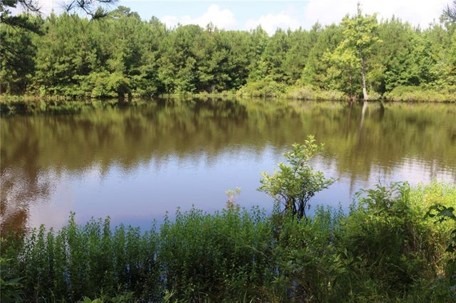 1800-1900 Parish 277 Road, Shongaloo