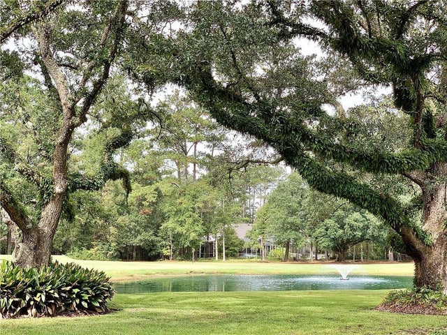 37 Pinecrest Drive, Covington