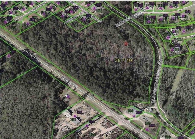 W Highway 22, Madisonville