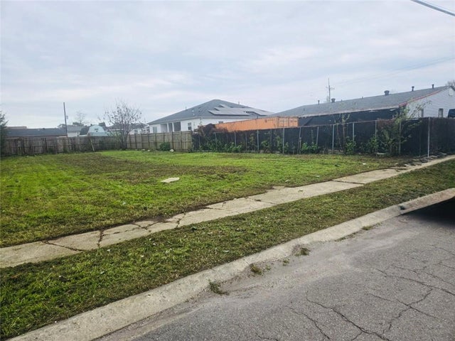 5919 Music Street, New Orleans