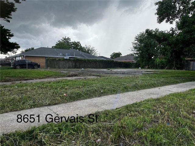 8651 Gervais Street, New Orleans